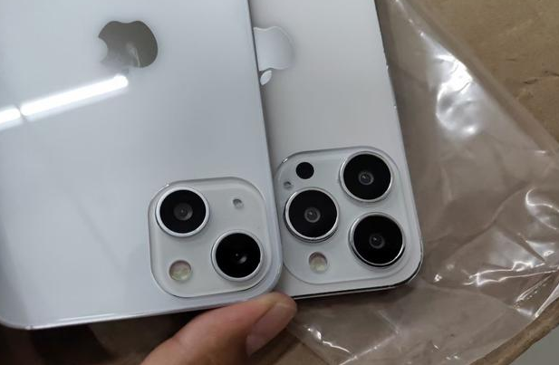 阜城苹果手机维修分享iPhone 13‌机模长什么样 
