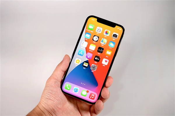 阜城苹果手机维修分享iOS 14.2修订版已到，专属iPhone 12系列 